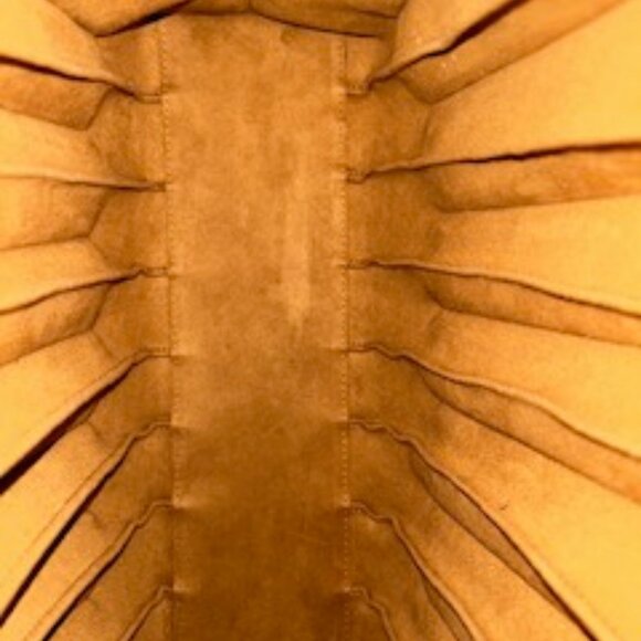 Ladies Handbag - Picture 12 of 13